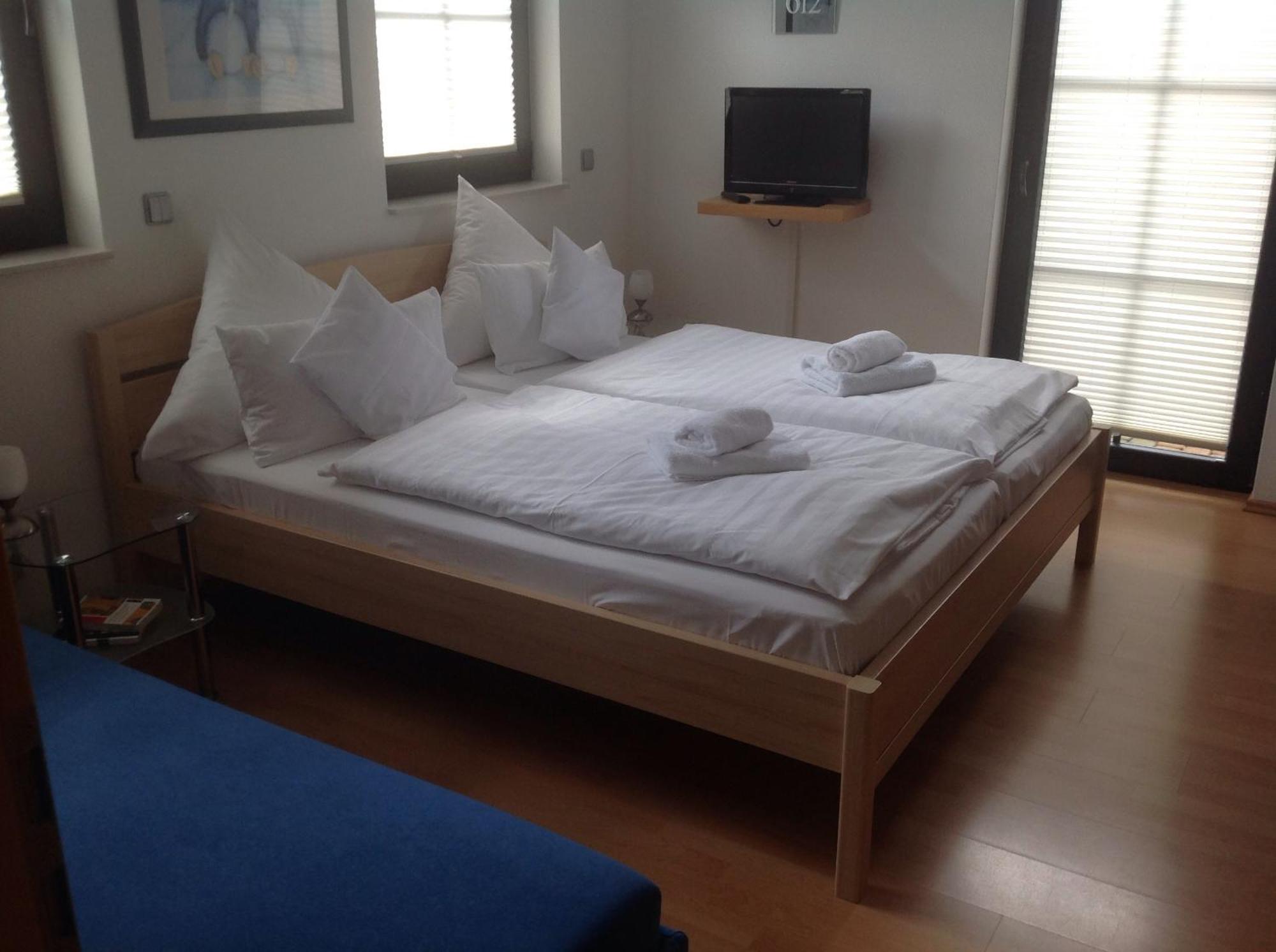 เฮาส์ ค็อลล์วิทซ์เวช-เฟรีนโวนุงเงิน Apartment กอสลาร์ ภายนอก รูปภาพ